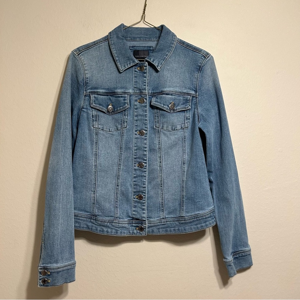 The Limited Women’s Blue Denim Fitted Jacket Size‎ M